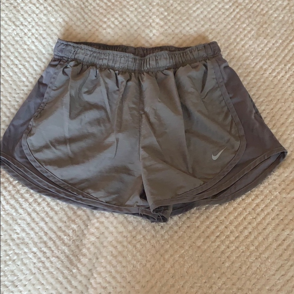 Grey Nike Tempo Shorts!